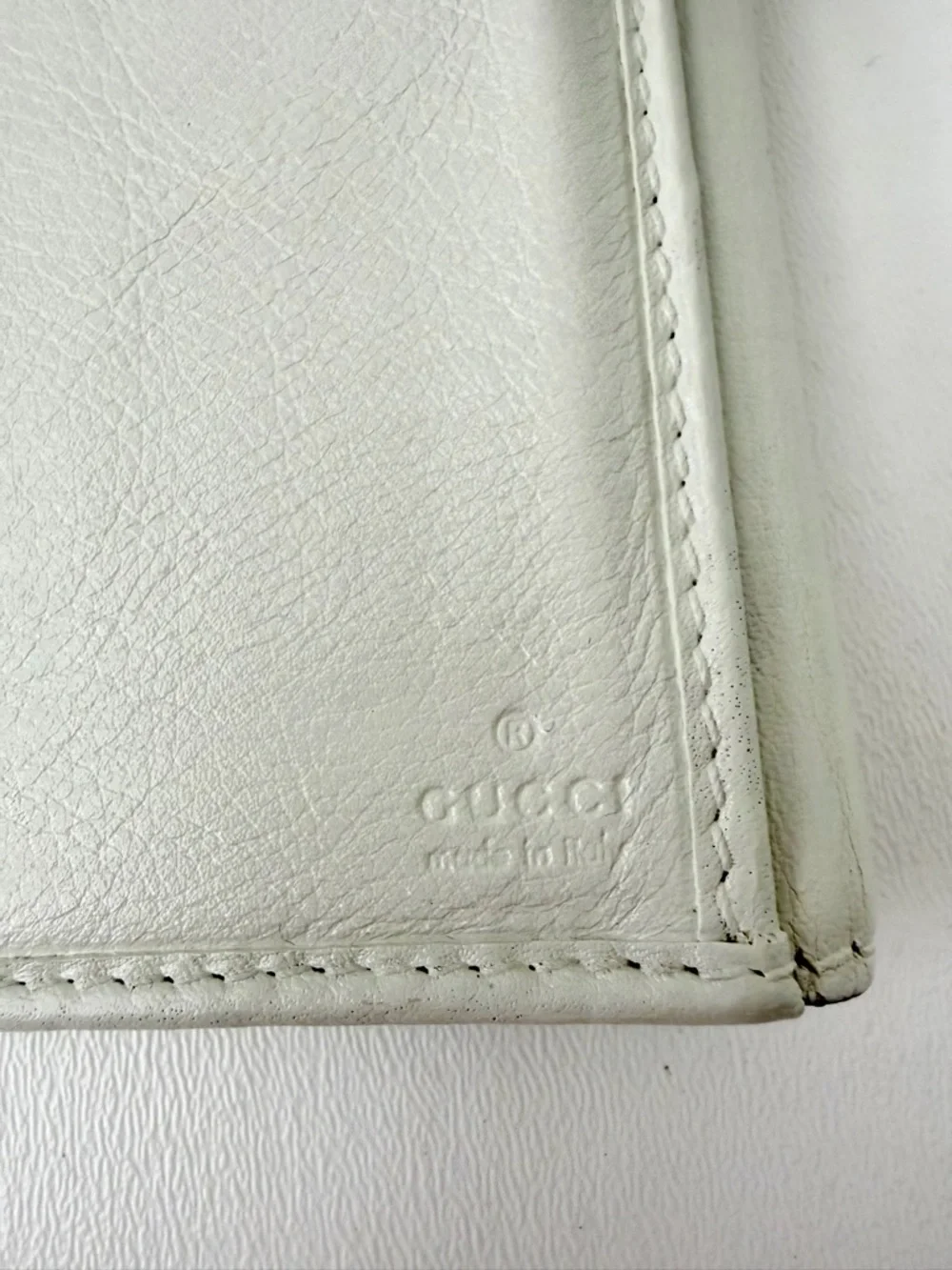GUCCI‎ | GG Canvas Heart Flap Wallet Beige White Monogram Logo Y2K - Picture 14 of 15